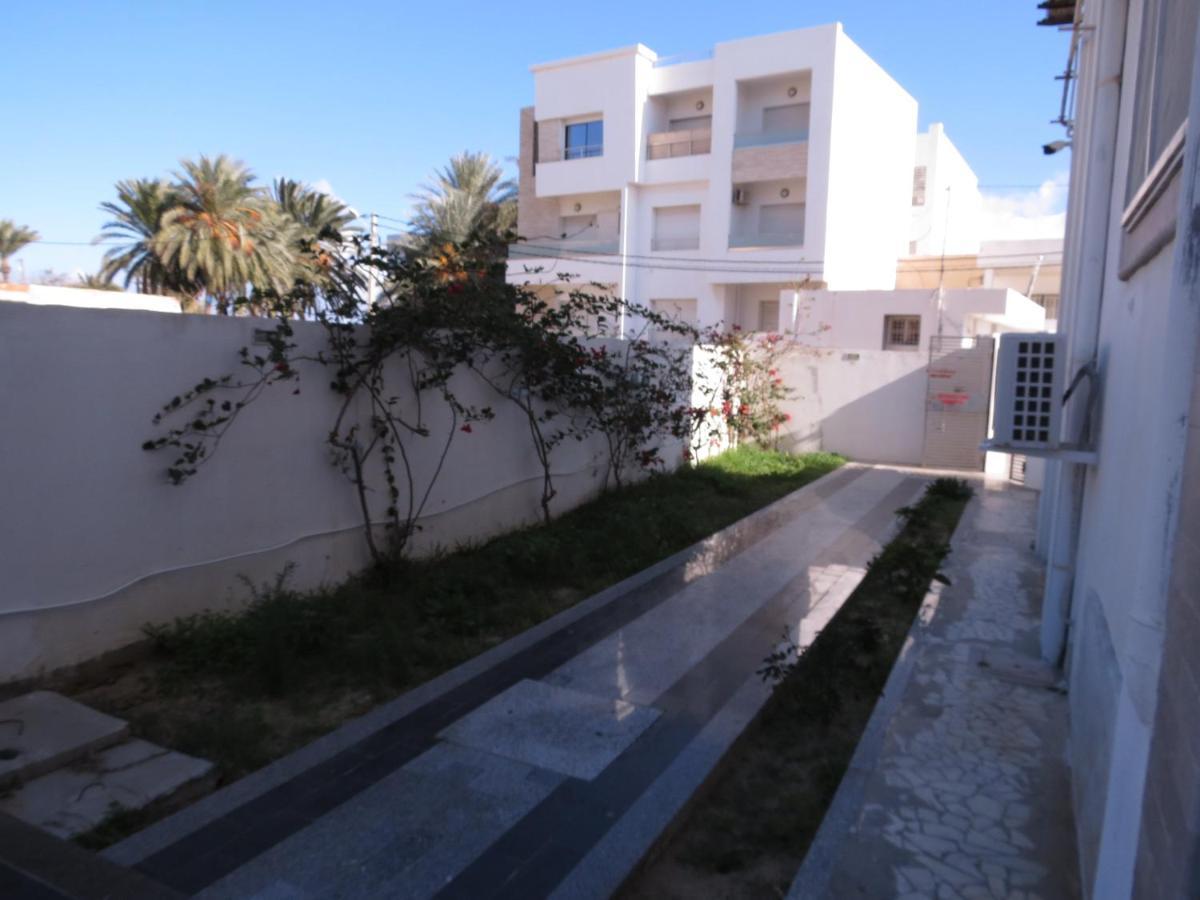 Beautiful Appartment With A Glorious Sea View Monastir Exteriör bild
