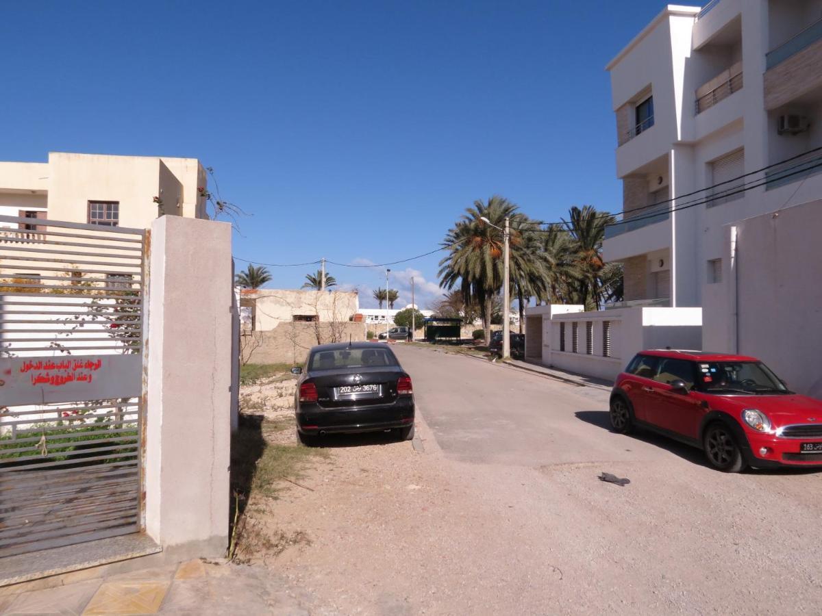 Beautiful Appartment With A Glorious Sea View Monastir Exteriör bild